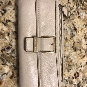 Cream Michael Kors Wallet